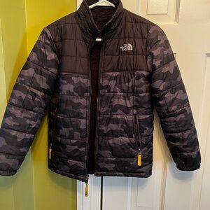 The North Face Kids Reversible Camo Jacket - Black